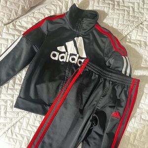 Kids adidas set